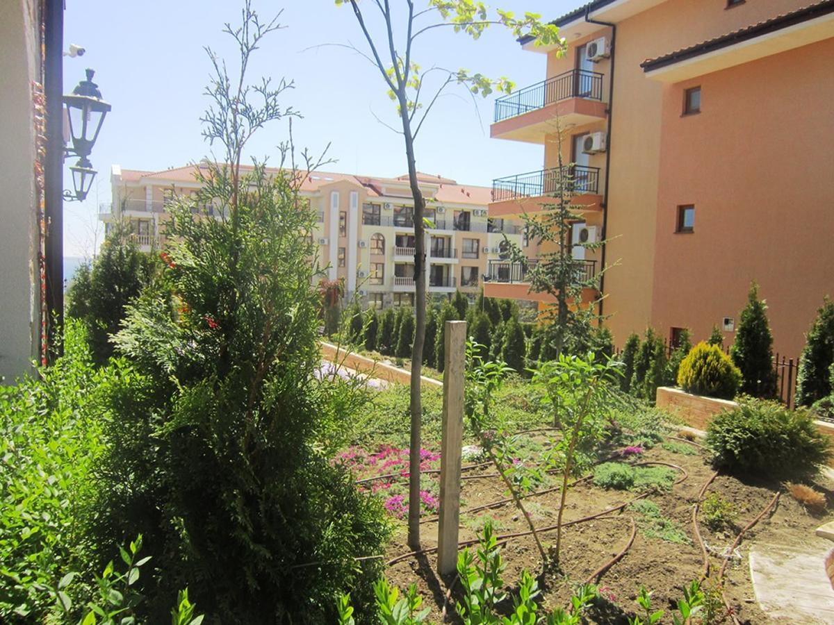 Aparthotel Artur Sveti Vlas Luaran gambar