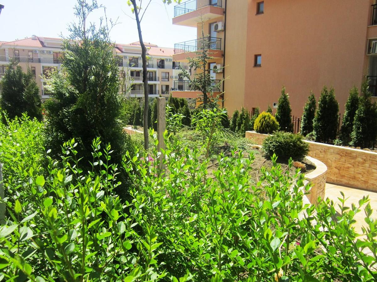 Aparthotel Artur Sveti Vlas Luaran gambar